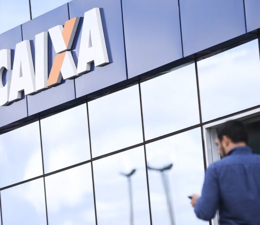 Caixa suspende cobrança de Pix para pessoa jurídica. Banco desmentiu que pessoas físicas também seriam tarifadas