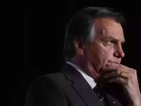 IRREGULARIDADES – CGU: Bolsonaro pagou R$ 2 bi de auxílio indevido a caminhoneiros e taxistas