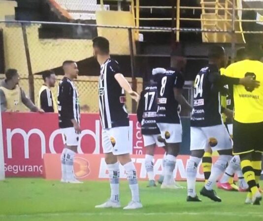 Botafogo-PB arranca empate com São Bernardo e segue no G-8