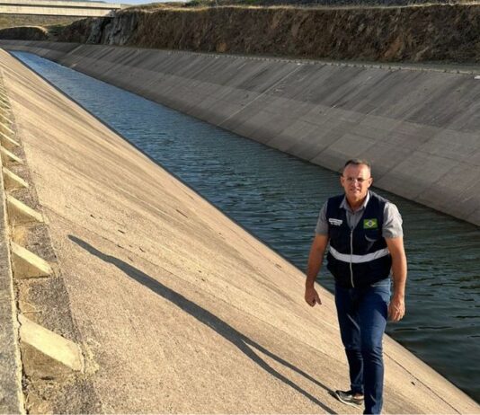 Águas da Transposição continuam paradas no Eixo Norte, denuncia Sargento Neto