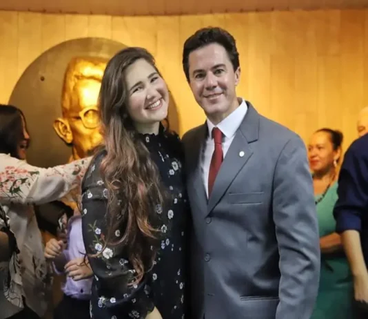 Bruno convida sobrinha de Veneziano para Secretaria na PMCG