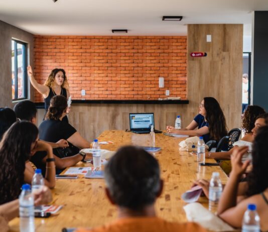 Construtora investe em espaços de trabalho compartilhados nos condomínios