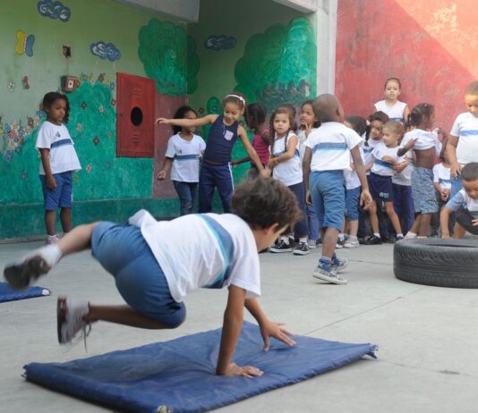 Educação em tempo integral é bem recebida por gestores. No primeiro momento, extensão irá para escolas com infraestrutura