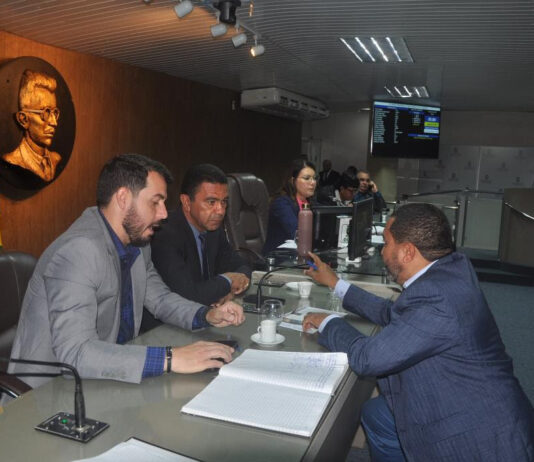 Decisão Judicial Gera Lamentos e Indignação no Legislativo Campinense