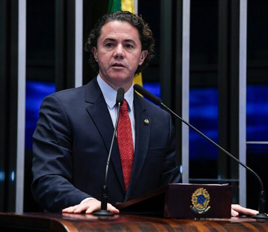 Veneziano condena fala de Romeu Zema sobre Nordeste