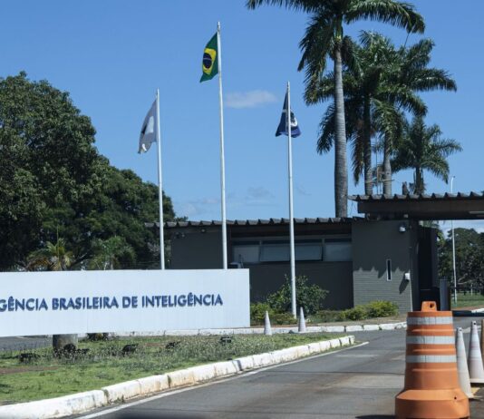 Governo demite servidores da Abin presos por espionagem ilegal Medida foi tomada após operação da PF e sindicância interna
