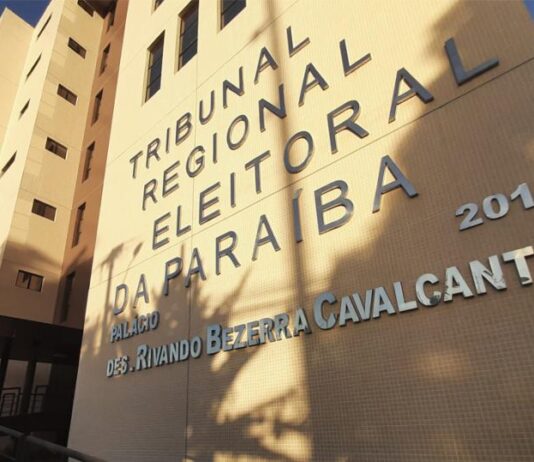 TRE forma maioria para cassar quatro vereadores de Campina Grande