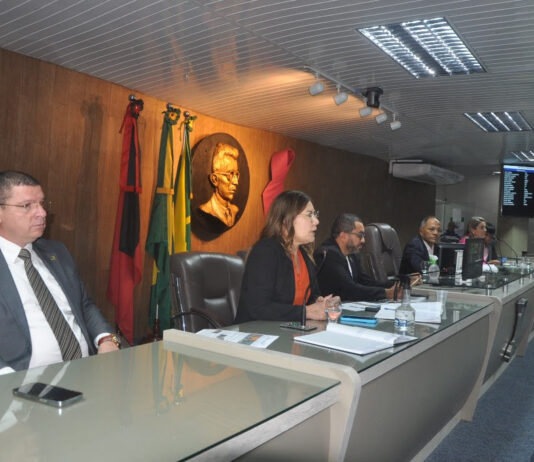 Cagepa e a Transposição: Vereadores da CMCG buscam debater o abastecimento de água na região