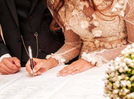 Casais encontram segurança em pactos antenupciais realizados em cartórios extrajudiciais