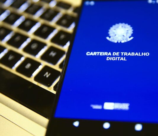 Caged registra criação de 211,7 mil postos de trabalho em setembro No acumulado do ano, foram abertas 1.599.918 vagas