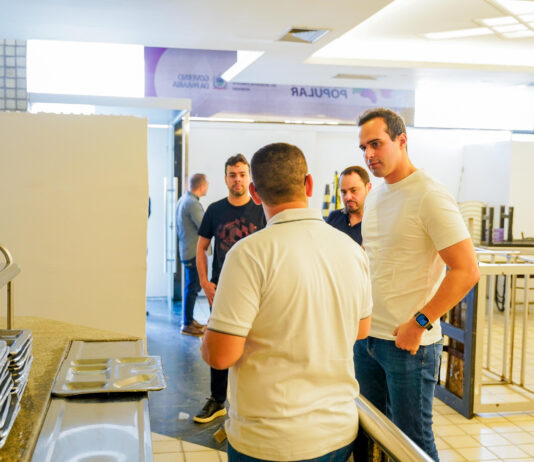 Vice-governador visita nova instalação do Restaurante Popular do Governo da Paraíba em Campina