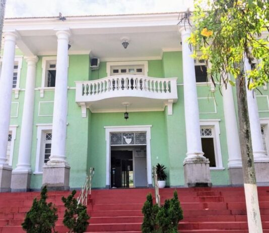 Prefeitura decreta ponto facultativo nas repartições públicas de Campina Grande na próxima sexta-feira