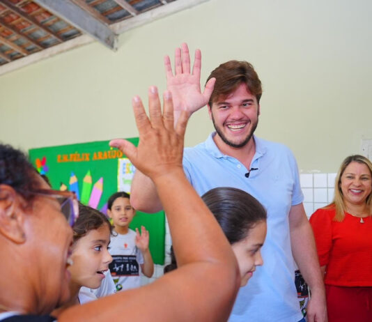 Bruno lança o programa Escola em Tempo Integral
