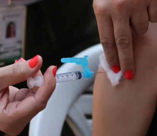 Ministério da Saúde incorpora vacina contra a dengue no SUS. Previsão é que sejam entregues 5 milhões de doses em 2024