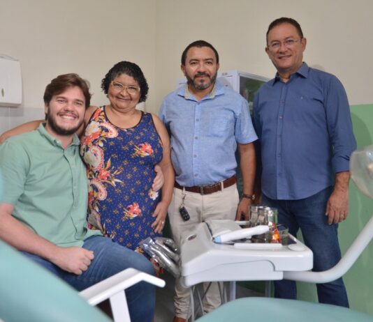 Bruno entrega consultório odontológico no Centenário e anuncia duplicação no número de consultórios de saúde bucal