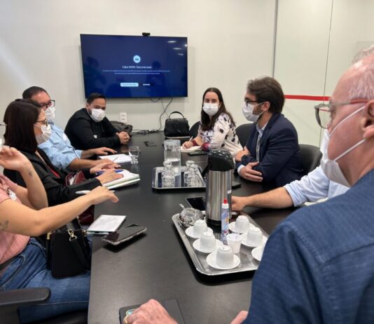 Secretaria de Saúde se reúne com Direção do Hospital HELP para ampliar serviços ofertados pelo SUS