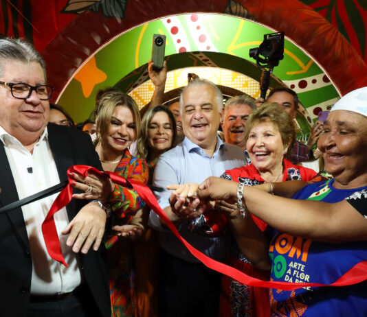 João Azevêdo e ministro Márcio França abrem 37° Salão do Artesanato Paraibano e assinam convênio para fortalecer ainda mais o segmento