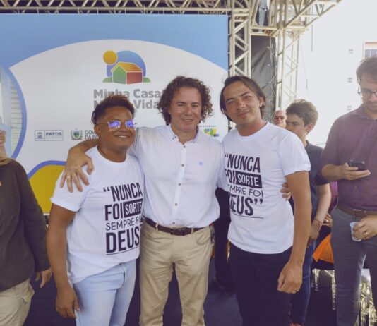 Em Patos, ministros de Lula enaltecem compromisso de Veneziano com a Paraíba: “Sempre está em luta pelo povo da Paraíba”