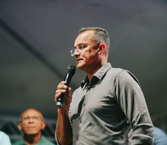 Projeto de Sargento Neto proíbe exigência de comprovação de vacina contra covid-19 para matrículas