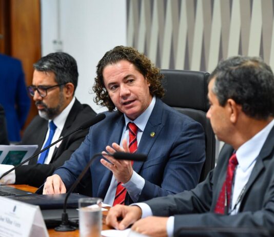 Relator do projeto dos ‘combustíveis do futuro’, Veneziano diz que audiência pública realizada nesta quinta irá “aperfeiçoar a matéria”