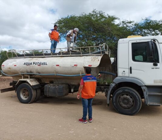 Decreto de emergência garante manutenção da Operação Carro-Pipa aos moradores da zona rural de Campina Grande