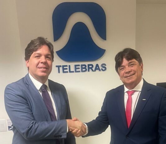 Presidente da FIEPB, Cassiano Pascoal Pereira Neto cumpre agenda na Telebras