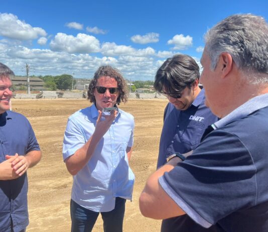 Veneziano viabiliza com o DNIT o recapeamento da Av. Brasília, Av. Canal e Av. Manoel Tavares, em Campina Grande, obras orçadas em R$ 12 milhões