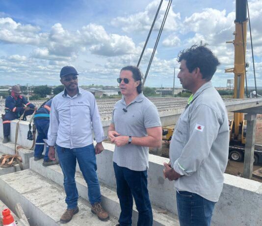 Veneziano inspeciona içamento das vigas do 2º viaduto da duplicação da BR 230 e confirma entrega de trechos da obra e dois viadutos em dezembro