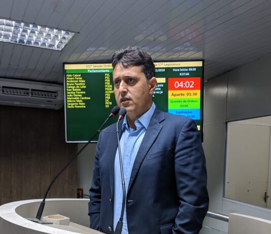 Projeto do vereador Márcio Melo institui o programa “Campinense paga Meia-Entrada”