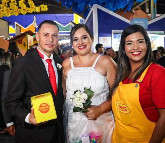 Casamento coletivo de Campina Grande foi o destaque da noite romântica dos enamorados com a marca Serenata de Amor