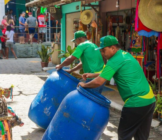 Amde reforça e valoriza equipes de limpeza e segurança da Vila do Artesão durante o Maior São João do Mundo