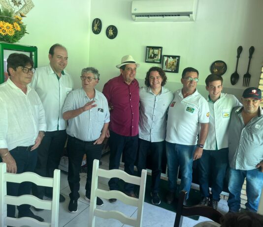 Após almoço a convite de grupo empresarial em Itatuba, Veneziano e prefeito Josmar visitam obras fruto de emendas parlamentares