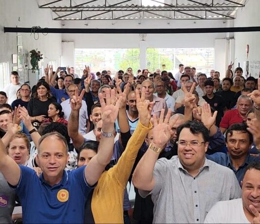 Bruno Faustino reúne lideranças e junto a Jhonny Bezerra debate problemas de CG