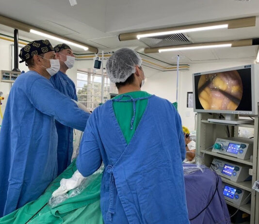 Programa Opera Paraíba já ofertou mais de 3.500 cirurgias guiadas por vídeo em 2024