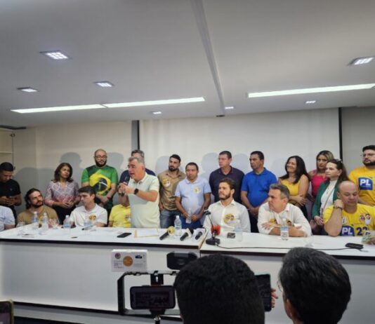 Artur Bolinha anuncia apoio a Bruno no segundo turno em Campina