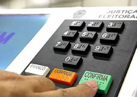 Bruno lidera com 52,8% dos votos válidos e eleições em Campina Grande devem ser decididas já no primeiro turno