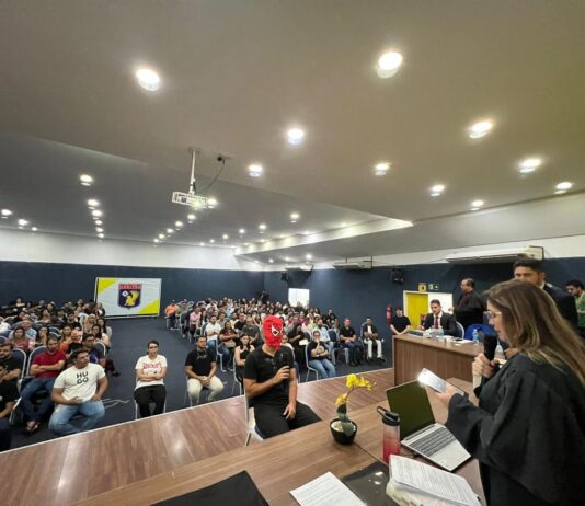UNINASSAU realizou o Tribunal do Júri do Homem-Aranha