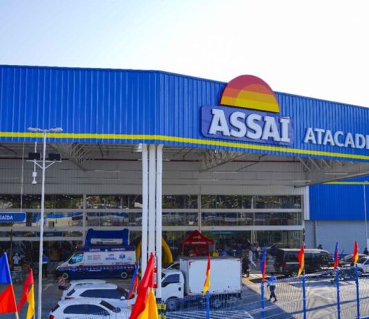 SALDÃO PÓS-NATAL: ASSAÍ TRAZ DESCONTOS DE ATÉ 60% EM PRODUTOS DE FIM DE ANO A PARTIR DESTA SEXTA-FEIRA (3/1)