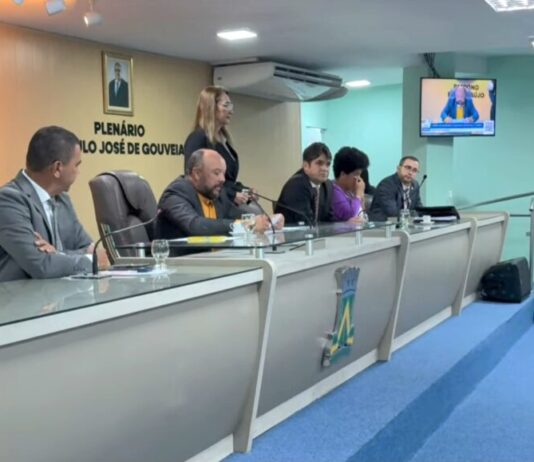 Câmara de Campina Grande aprova reajuste do piso salarial dos professores