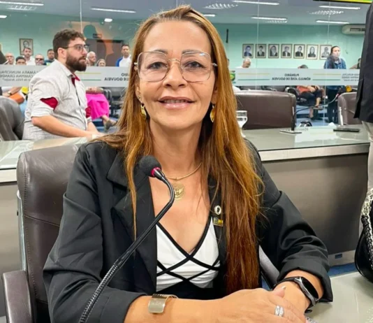 Requerimento de Aninha Cardoso cobra informações à prefeitura sobre o edital “Biliu de Campina”