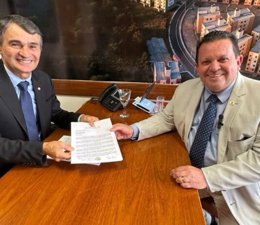 Olimpio pede a Romero emendas para construção do hospital público veterinário em Campina Grande