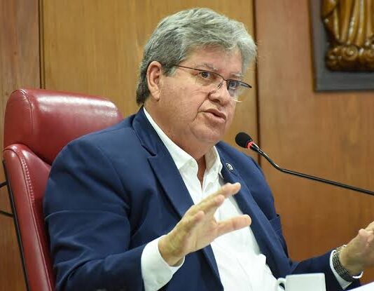 Governo do Estado e Ministério das Cidades assinam ordem de serviço para construção de 927 unidades habitacionais na Paraíba