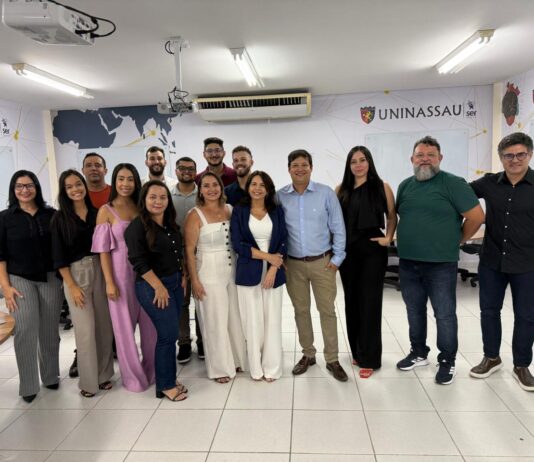 UNINASSAU inicia aulas da especialização em Implantodontia
