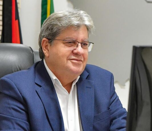 João Azevêdo e ministro Jader Filho entregam 247 novas moradias em João Pessoa nesta terça-feira