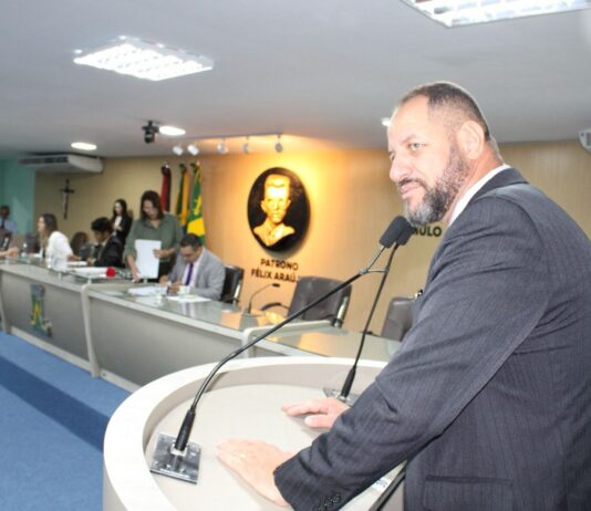 Vereador Sargento Wellington cobra reabertura da UBS Malvinas I