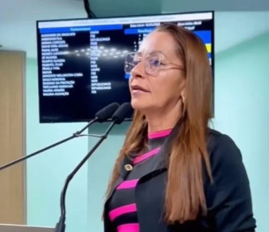 Aninha Cardoso tem vitória em dose dupla e ações que pediam cassação da vereadora são arquivadas e avisa: “A eleição é para quem quiser, mas que ela seja feita verdadeiramente, mas não no tapetão, querendo tomar”.