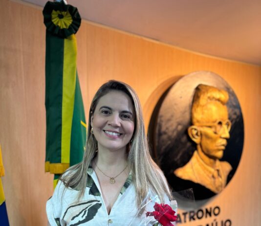 Vereadora Carol Gomes reforça compromisso do seu mandato com políticas públicas para mulheres