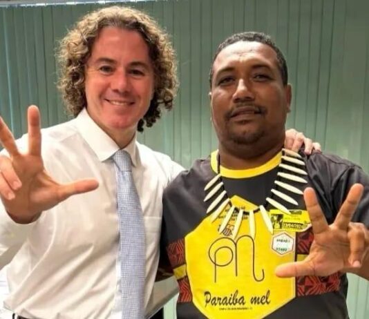 Associação e Câmara agradecem a Veneziano a construção de 50 unidades habitacionais para indígenas de Baía da Traição