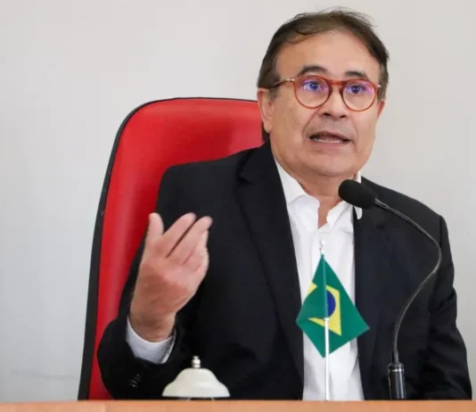 Presidente da OAB-PB se posiciona contra benefícios milionários a juízes e defende menos custas judiciais para população