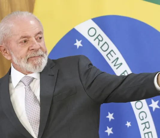 Em busca de acordos, Lula e autoridades embarcam para Ásia. Presidente fará visitas oficiais ao Japão e Vietnã
